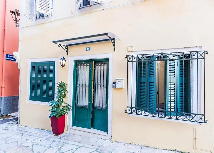 Casa Mourioni ι & ιι Old Corfu Town